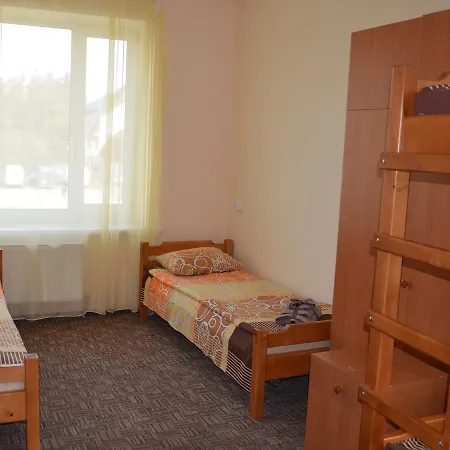 Hostel Zakarpatavtotrans Mizhgirja